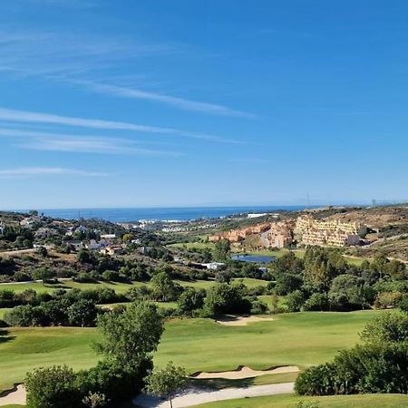 Penthouse Seaview And Golf Valle Romano Estepona Luaran gambar