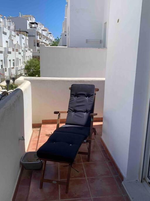 Penthouse Seaview And Golf Valle Romano Estepona Luaran gambar